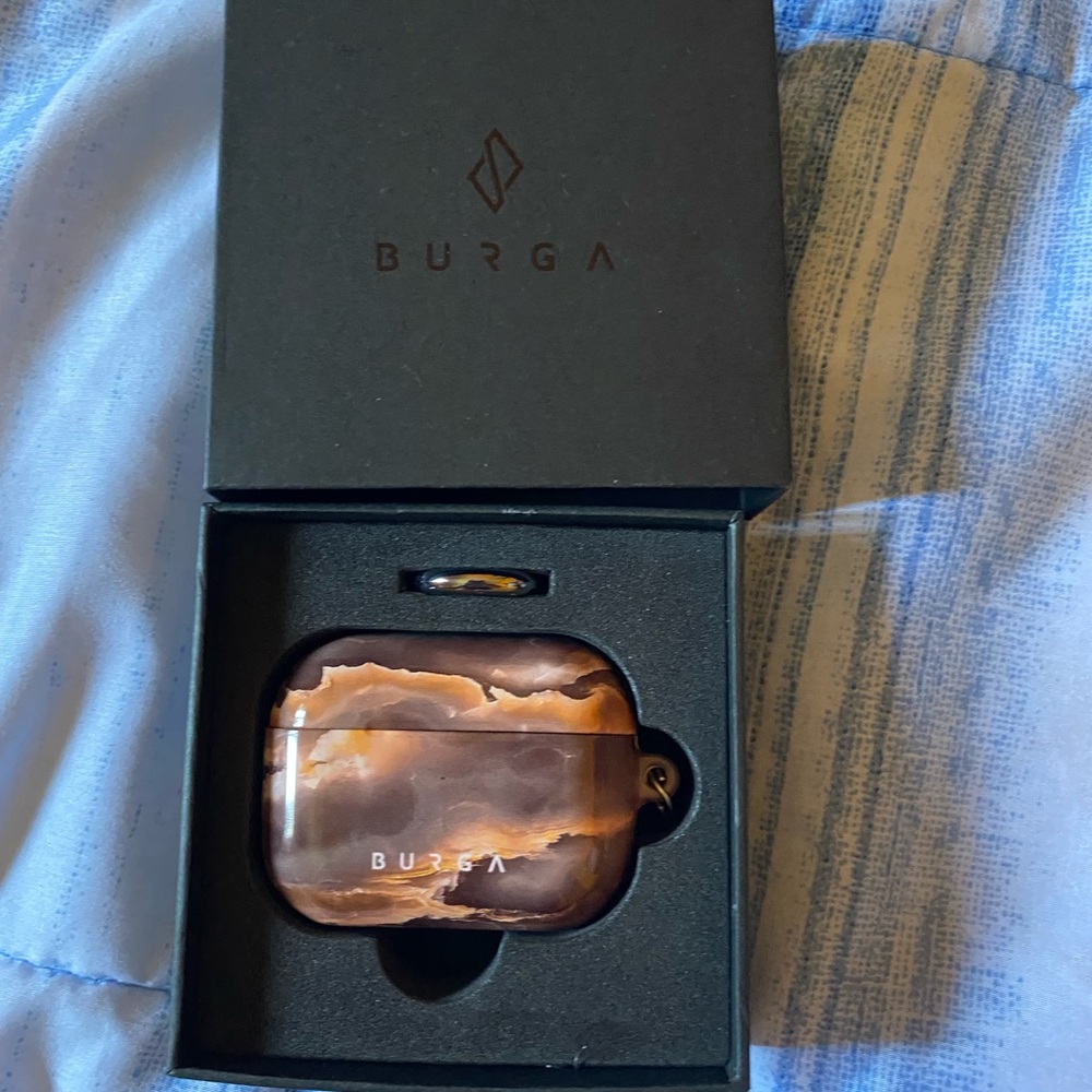 AirPod pro case burga